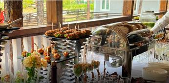 Фуршетный сет стандарт с горячими закусками на 7-8 персон